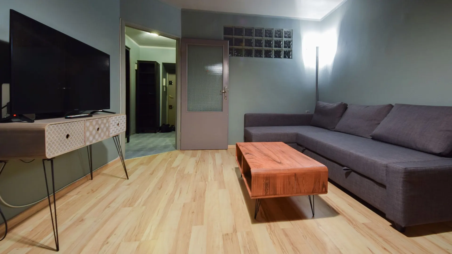 Apartment Shortstaypoland Srebrna Warsaw Poland